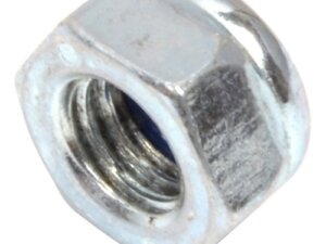 003221