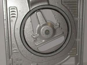 2973902000