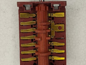 40517