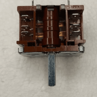 40796